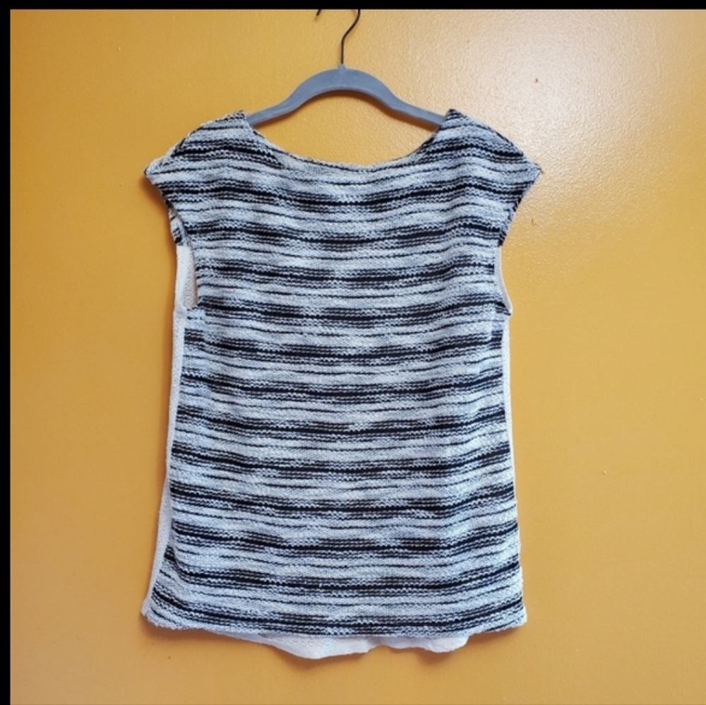 Three Dots sweater - Picture 2 of 11